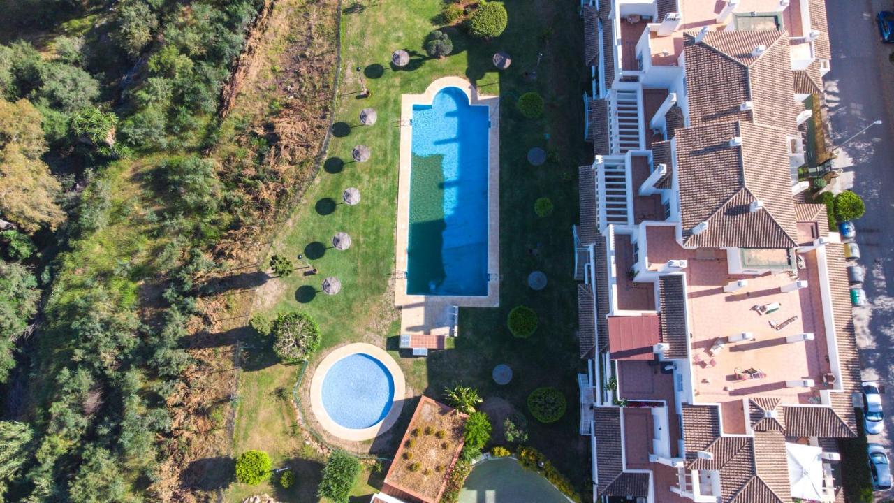 Moderno Apartamento Con Preciosas Vistas Al Mar En Urbanizacion Con Piscina - Rio Real 11 2G Marbella Exterior foto