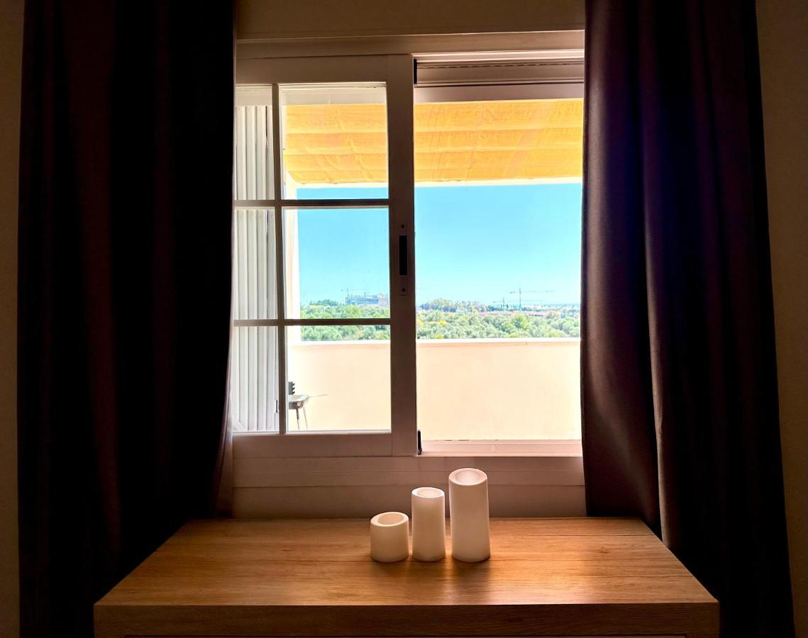 Moderno Apartamento Con Preciosas Vistas Al Mar En Urbanizacion Con Piscina - Rio Real 11 2G Marbella Exterior foto