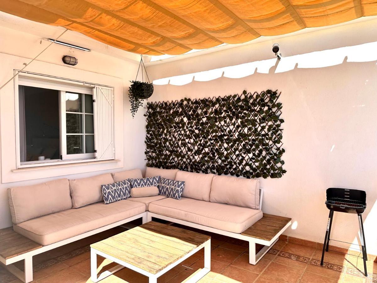Moderno Apartamento Con Preciosas Vistas Al Mar En Urbanizacion Con Piscina - Rio Real 11 2G Marbella Exterior foto